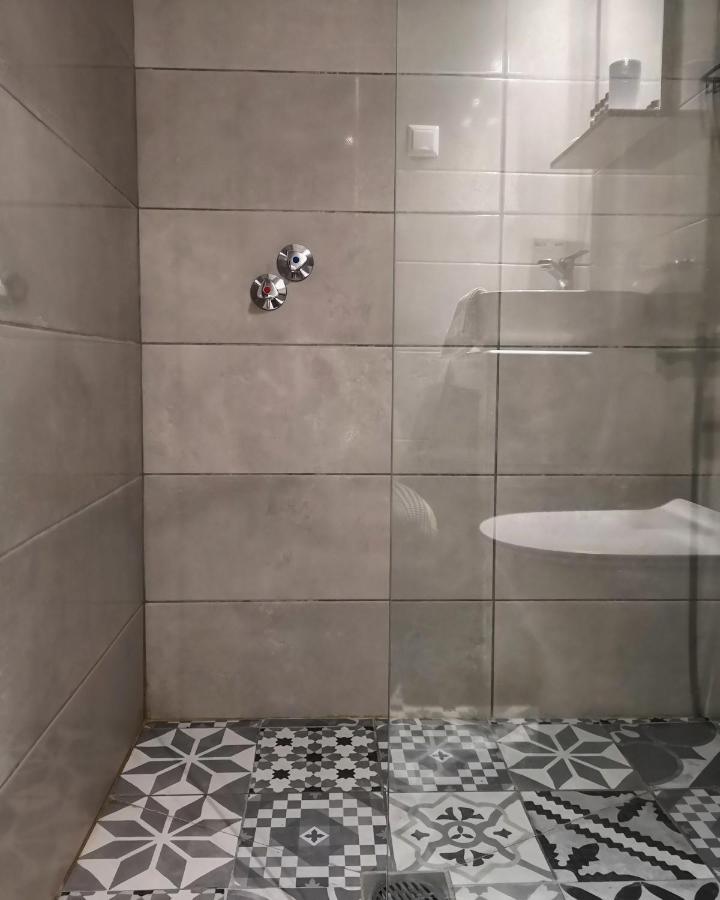Elements Aparthotel Nea Peramos (Macedonia)